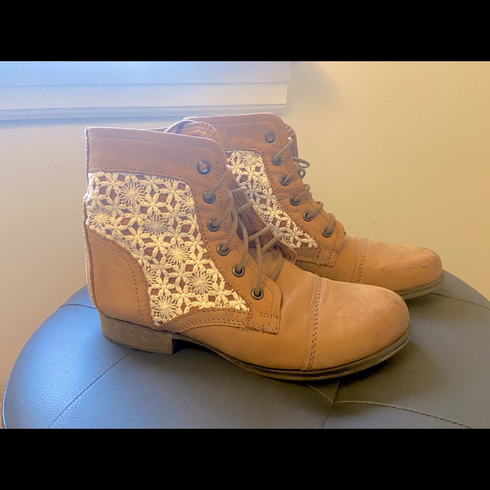 Brown Leather Steve Madden boots